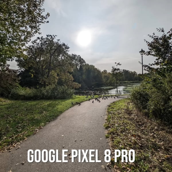 Google Pixel 8 Pro